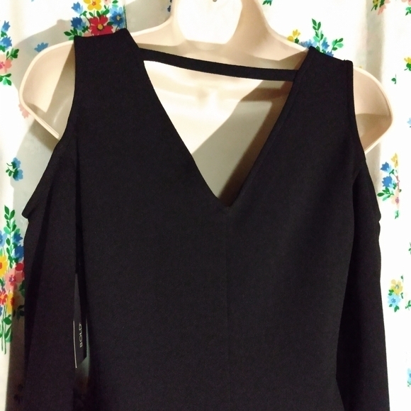 Bold Elements Women's Dress, sz S,  Black, long sleeve open shoulder, NWT - Picture 2 of 8